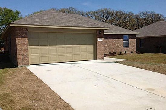 1st image of 15635 Danson Dr #007