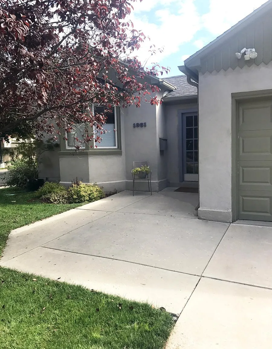 1861 S 1900 E — Photo 2