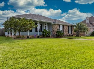 106 Intrepid Dr, Slidell, LA 70458