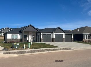 6103 Wind River Rd, Rapid City, SD 57702