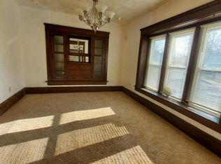 129 S Portage Path, Akron, OH 44303