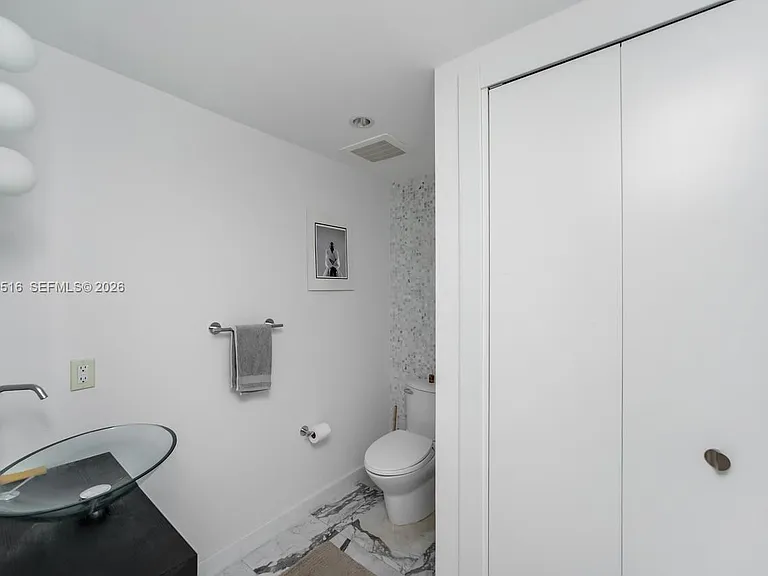 200 Biscayne Boulevard Way #4006 — Photo 24