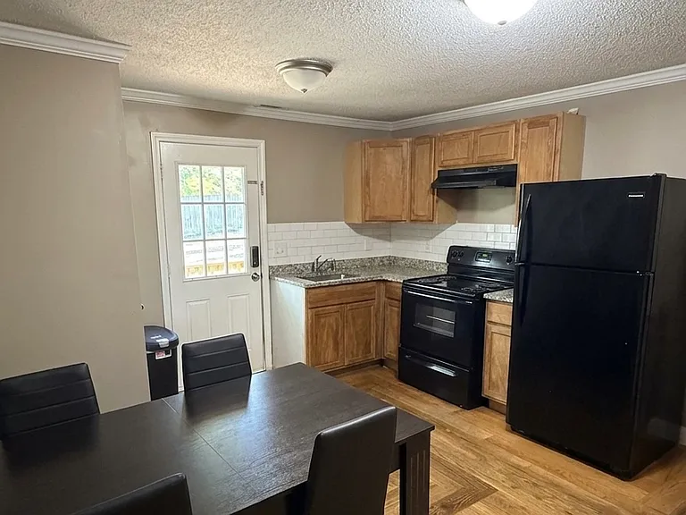 891 N Eugenia Pl NW #A — Photo 7