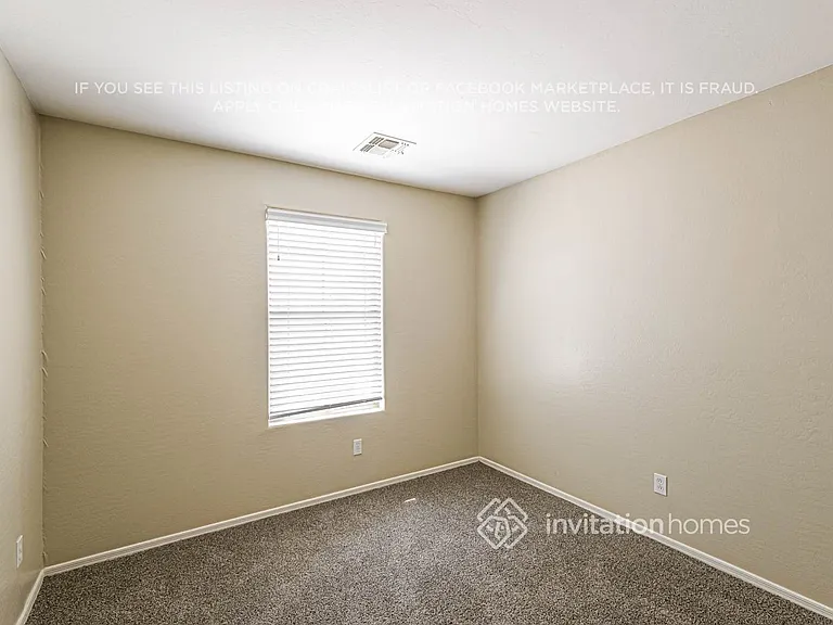 6417 S 23rd Dr — Photo 14