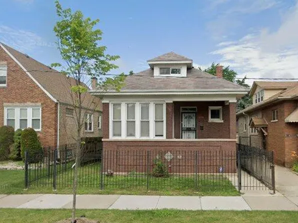 8148 S Blackstone Ave, Chicago, IL 60619