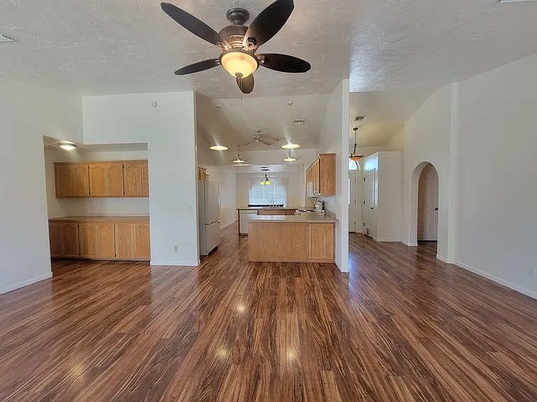 3072 Brenda Cir — Photo 14