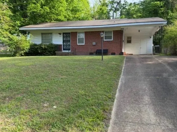 1611 Forrest St, Tupelo, MS 38801