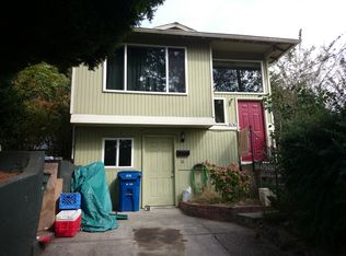 806 29th Ave S, Seattle, WA 98144