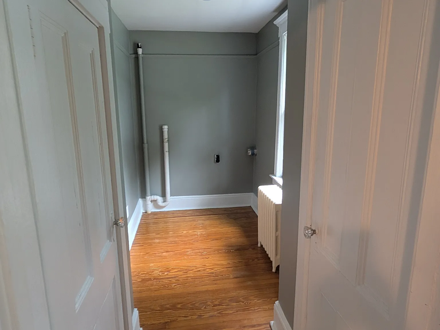 2 bed, 1500 sqft, $1,300 — Photo 4