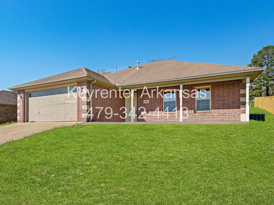 1st image of 1041 Sara Beth St