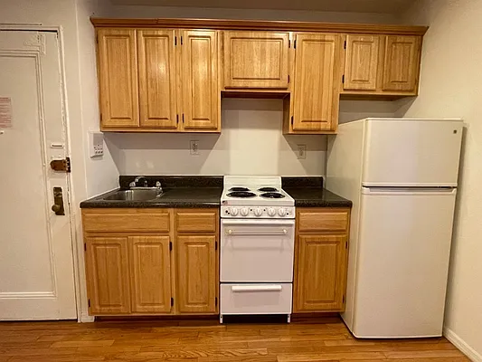 Rented by Best Apartments North Inc | media 26