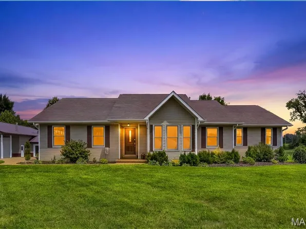 1957 Schnarre Rd, Foristell, MO 63348