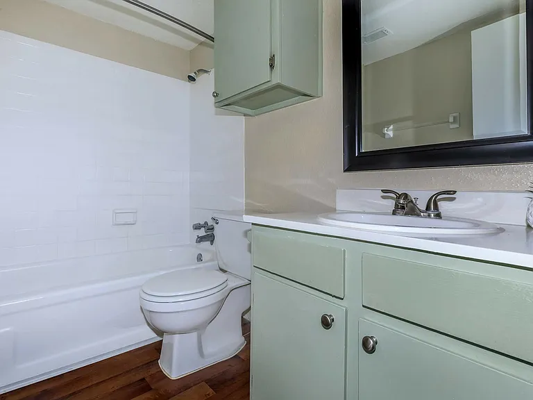 Reserve at Forest Ridge — Photo 7
