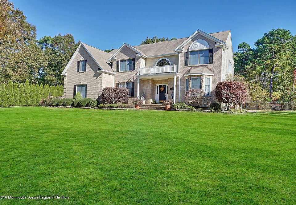 1st image of 2017 Basswood Hollow Dr