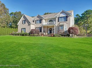 2017 Basswood Hollow Dr, Toms River, NJ