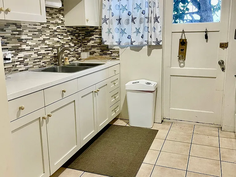 4710-12 Del Monte Ave #2 — Photo 8