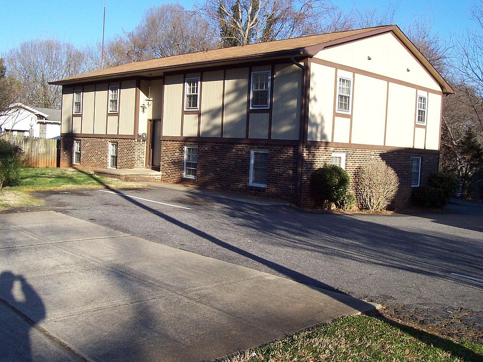 1st image of 345 Kelly St