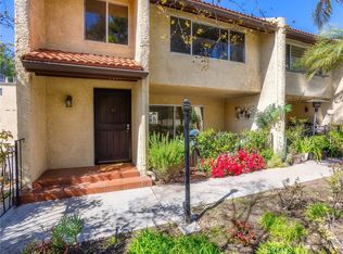 9531 Via Ricardo, Burbank, CA 91504