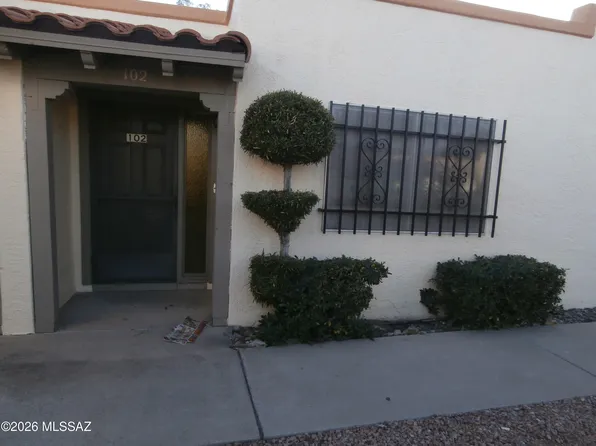 102 W Calle Del Tiempo, Green Valley, AZ 85614