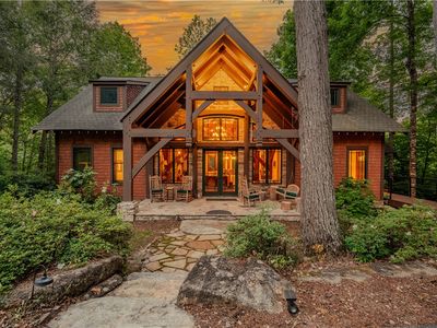 102 Granny Gear Rd, Sunset, SC, 29685