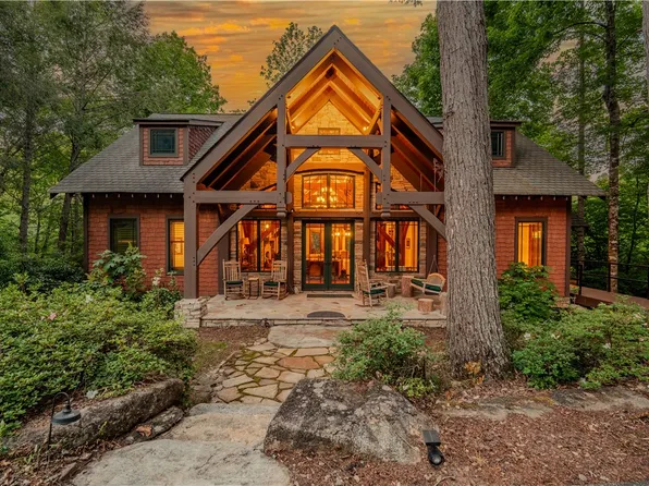102 Granny Gear Rd, Sunset, SC 29685