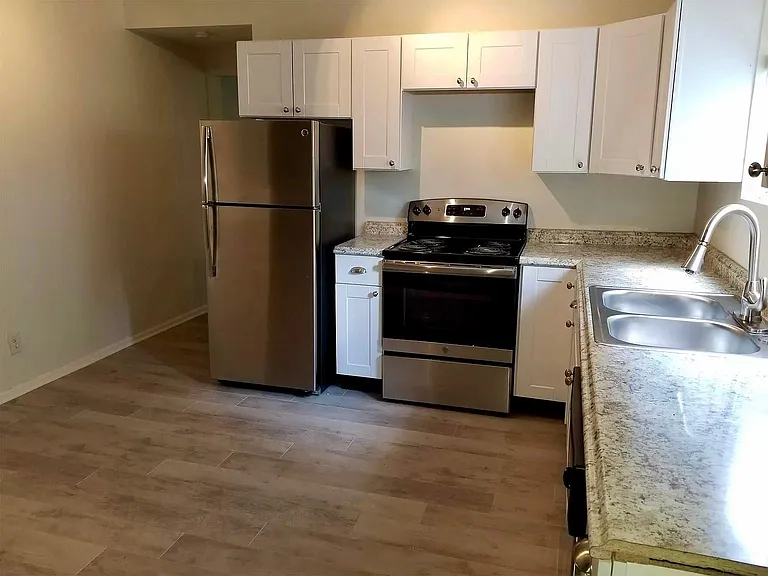 1315 N 6th St — Photo 5