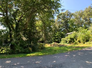 3696 Random Dr, Coventry Township, OH 44319