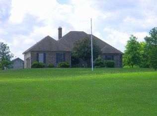 305 Little Needmore Ln, Danville, KY 40422