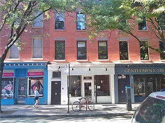 Rented by R New York