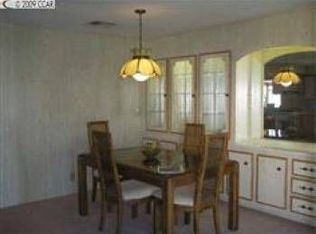 301 Avenida Flores, Pacheco, CA