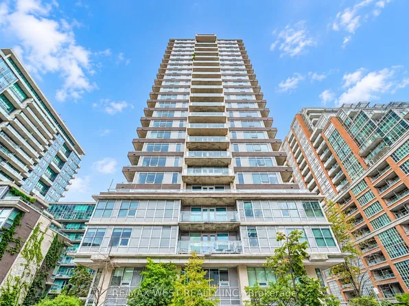 59 E Liberty St #1705, Toronto, ON M6K 3R1