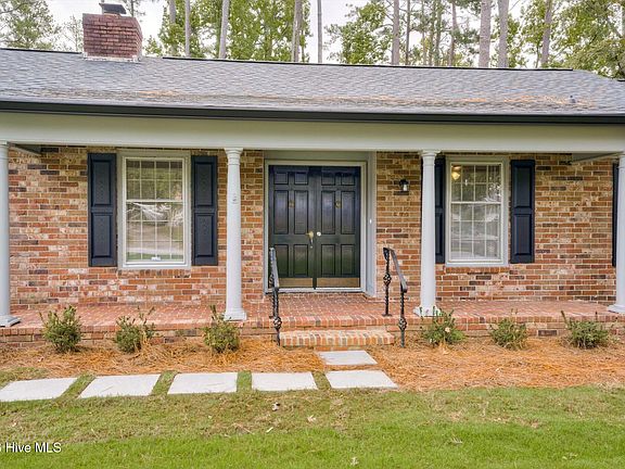 3rd image of 3518 Nassau Drive