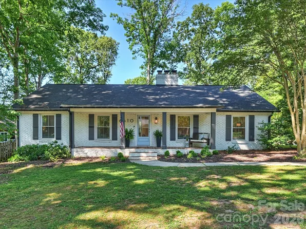 6610 Burlwood Rd, Charlotte, NC 28211