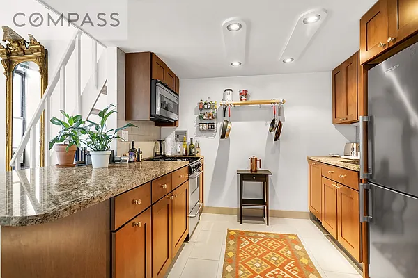 Rented by Compass | media 5