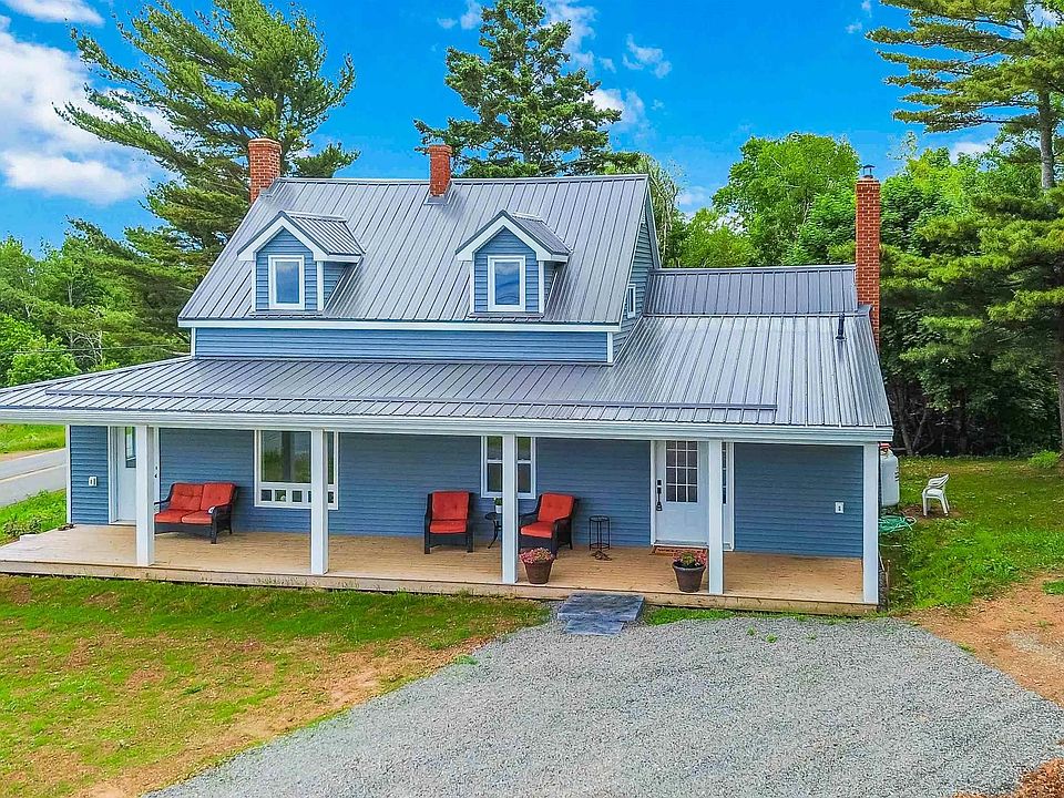 1st image of 2617 Pereau Rd