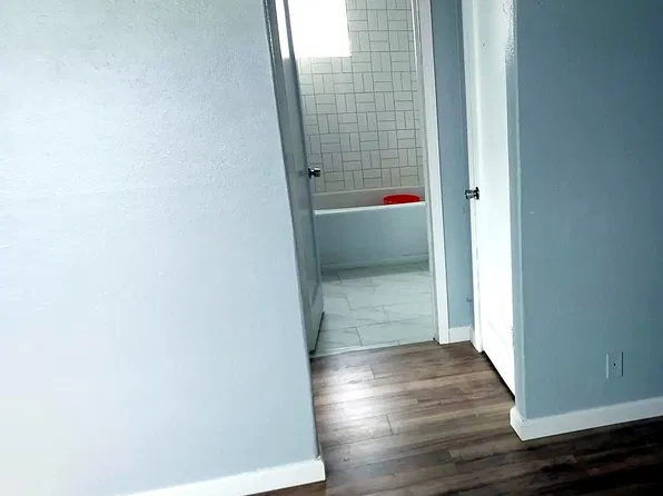 1045 E Dakota Ave #1, Fresno, CA 93704