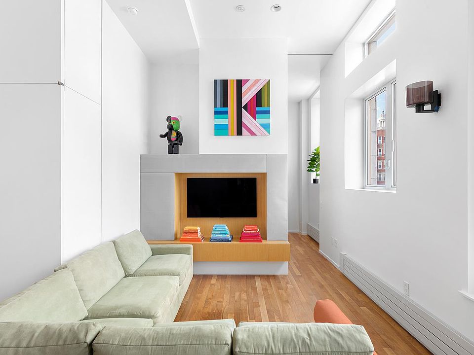 1st image of 175 E Broadway #2A