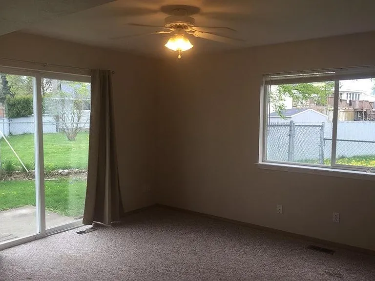 960 N Regal Ct #3 — Photo 4