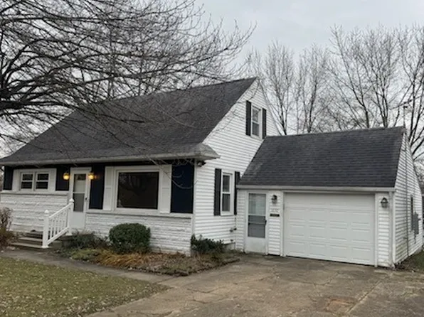 1650 33rd St NE, Canton, OH 44714