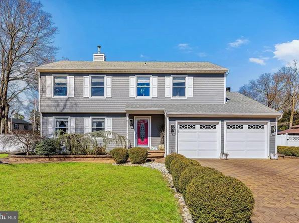 682 Windsor Rd, Brick, NJ 08723