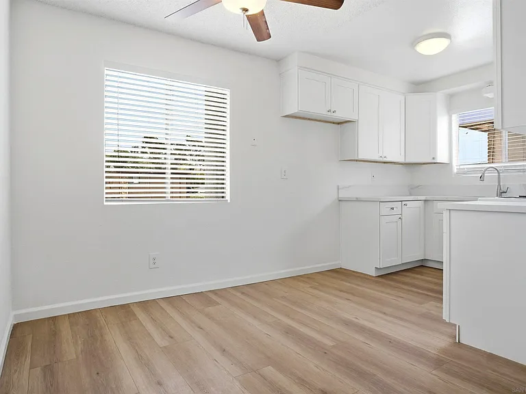 5436 Imperial Ave #3 — Photo 2