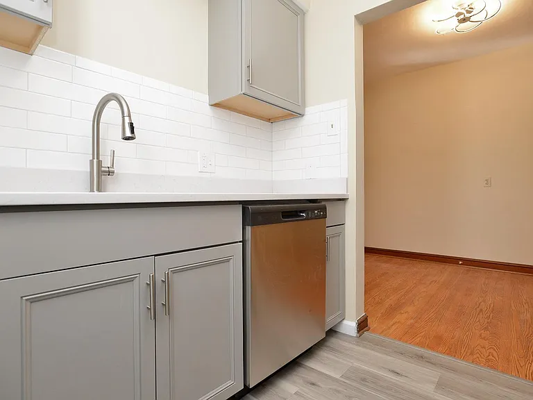 4968A Oleatha Ave — Photo 13