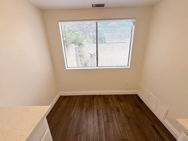 3310 E Collins Ave #1 — Photo 6