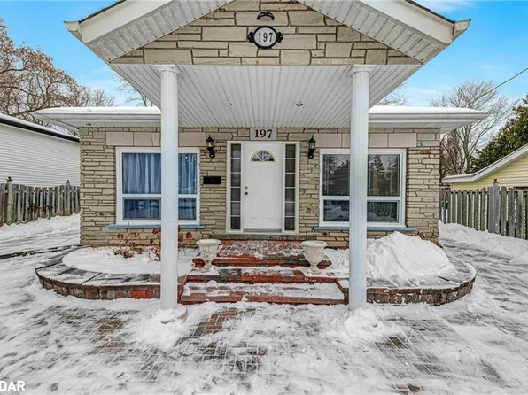 197 Cameron Cres, Georgina, ON L4P 2N7