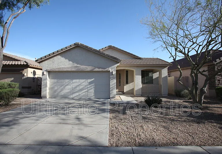 2230 W Oyer Ln — Photo 1