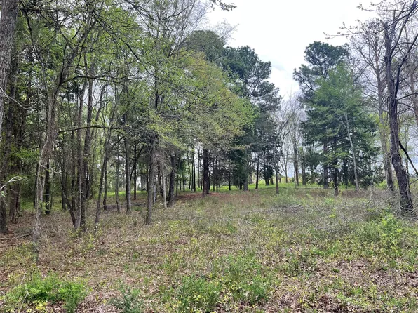 5392 Grand View Dr, Athens, TX 75752