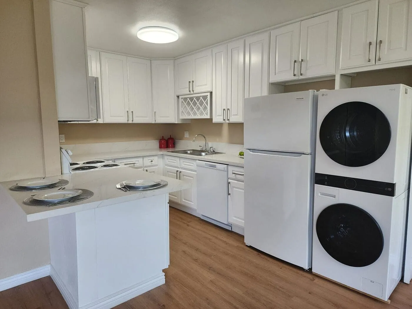 Casa De Helix Apartments — Photo 1