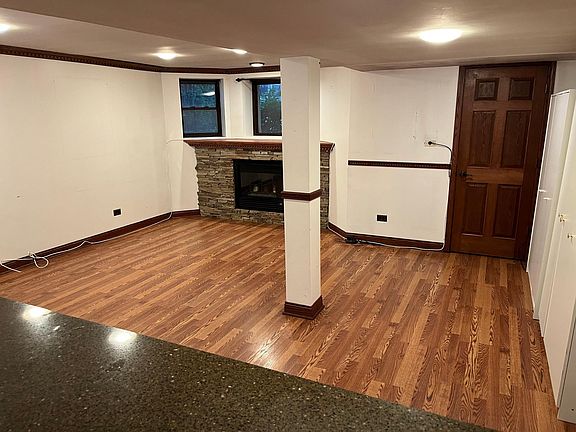2nd image of 2443 N California Ave #G