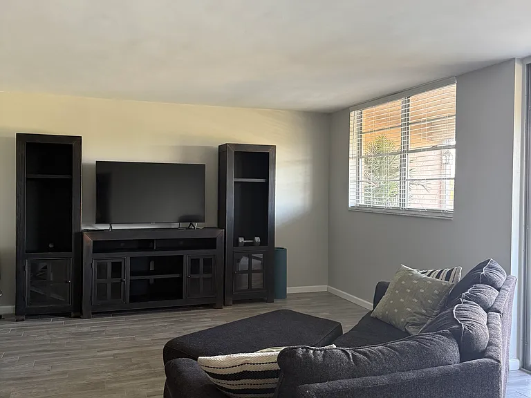 3001 W Rolling Hills Cir #504 — Photo 14