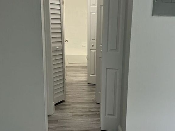 3rd image of 125 S Salisbury Ave APT B1